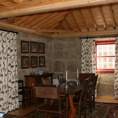 Quinta Da Fonte Arcada Séjour à la ferme Paço de Sousa